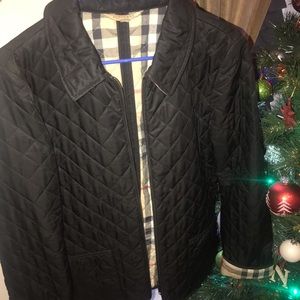 Burberry jacket authentic! In great condition